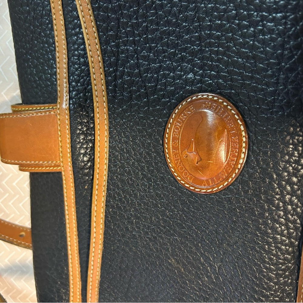 Dooney & Bourke Black and Tan Leather Bag - vintage